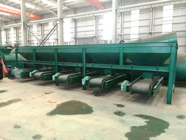 有机肥料生产设备都有那些?(图3) 全自动配料机