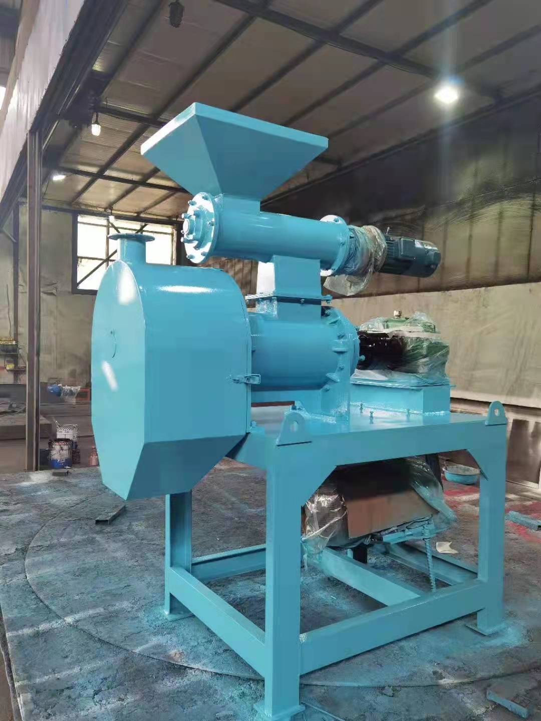 有机肥设备需要注意哪方面的性能呢?(图1) 有机肥设备需要注意哪方面的性能呢?(图1)